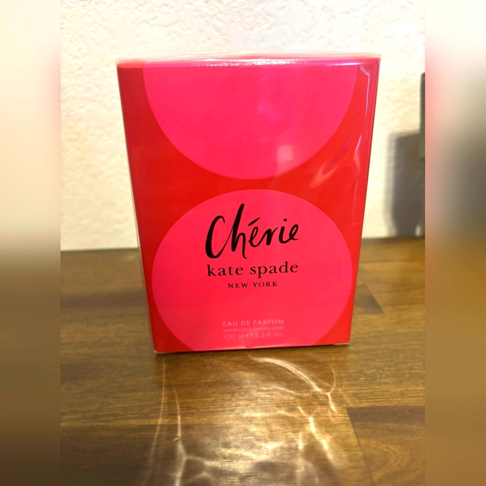 NEW! KATE SPADE WOMEN’s PERFUME - Picture 1 of 11